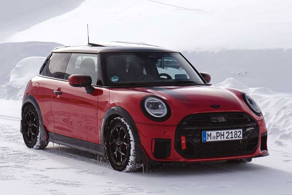 MINI ウインターコンプリートホイール